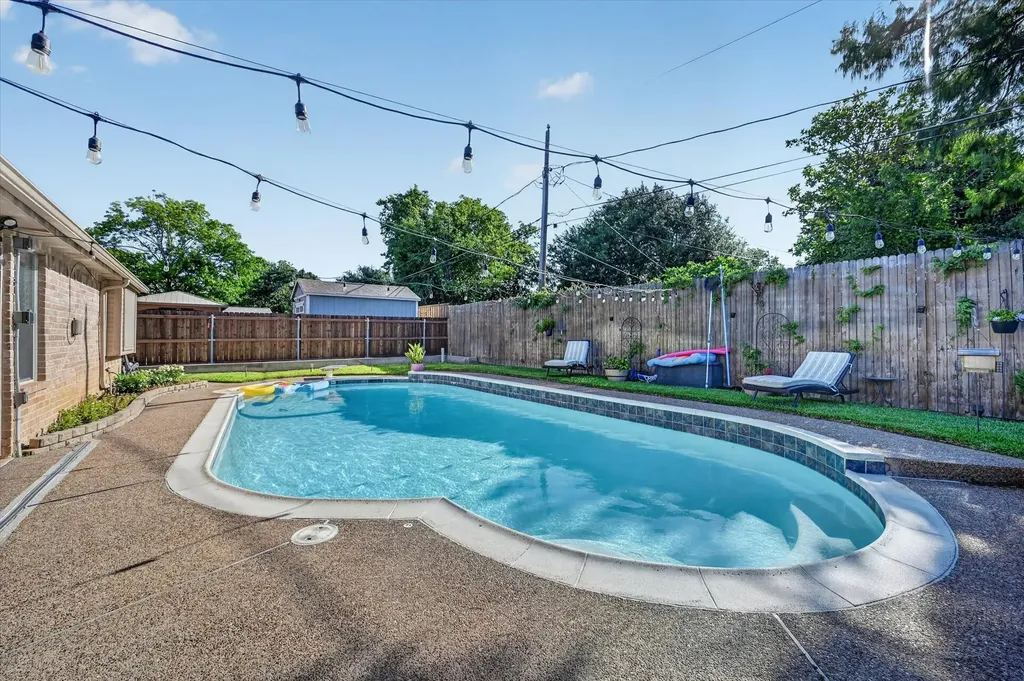 7312 Cottonwood Court North Richland Hills TX 76182