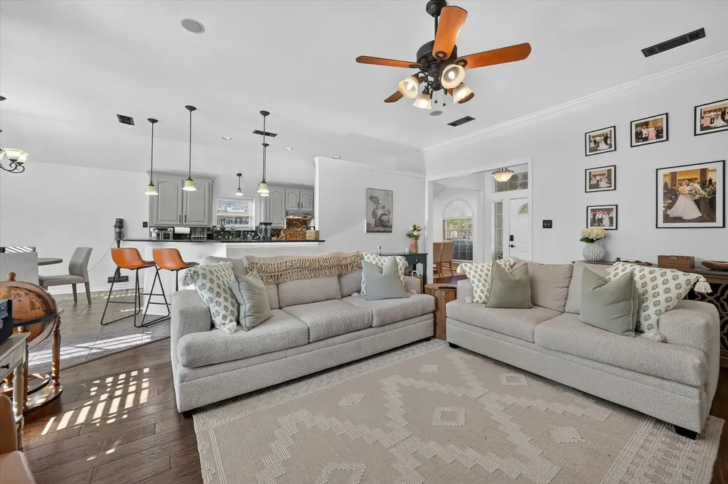 7312 Cottonwood Court North Richland Hills TX 76182