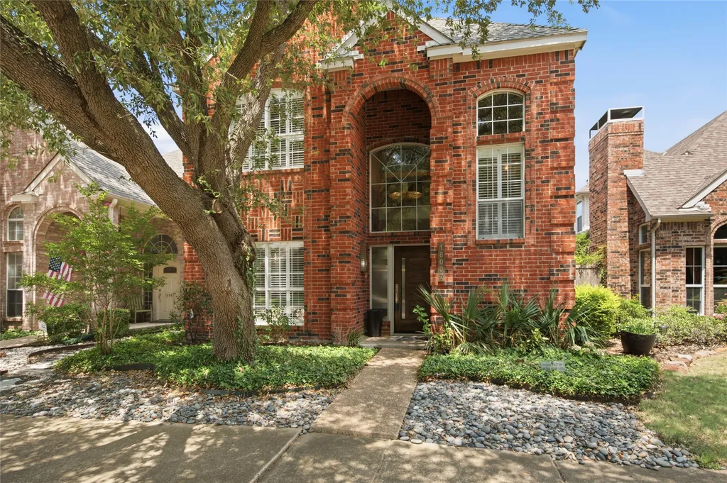 18007 Windflower Way Dallas TX 75252