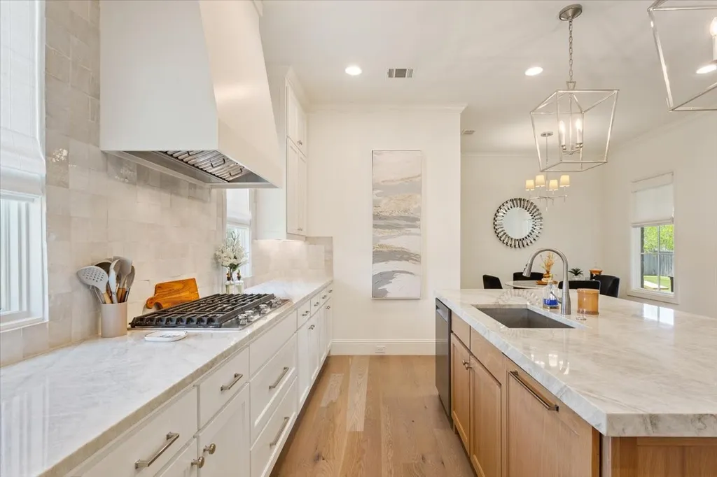 14019 Rw Court Woodway TX 76712