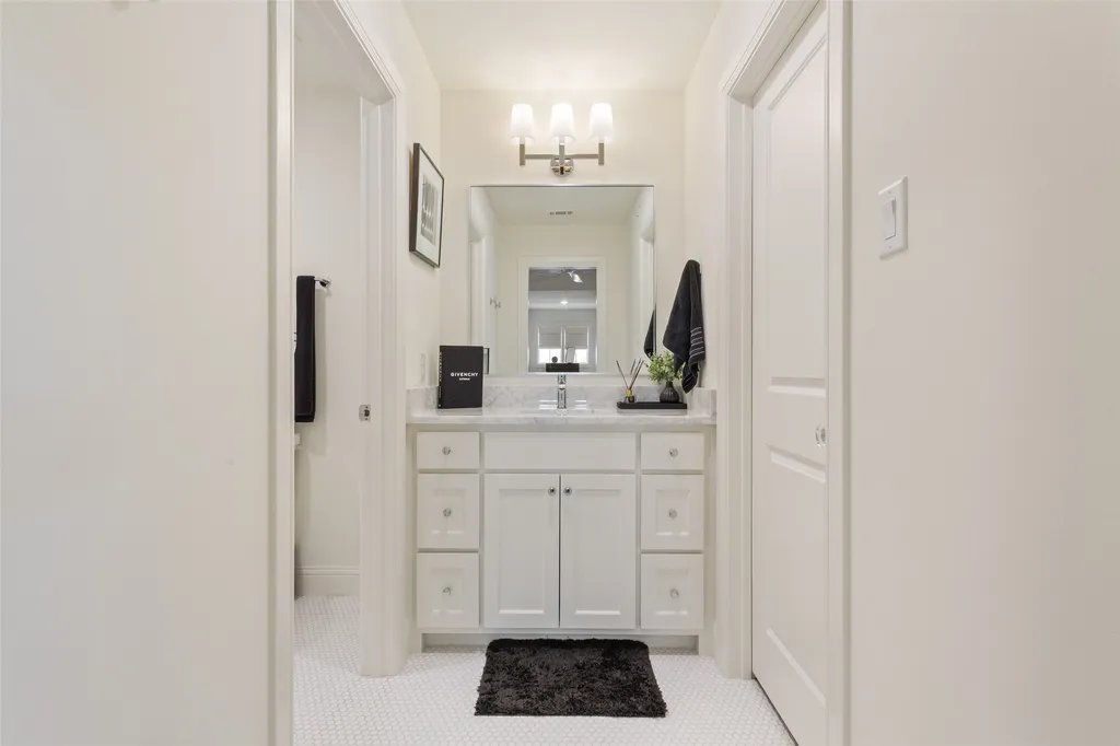 14019 Rw Court Woodway TX 76712