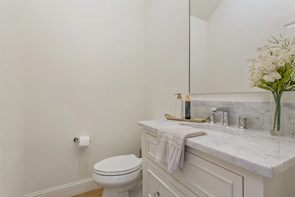 14019 Rw Court Woodway TX 76712