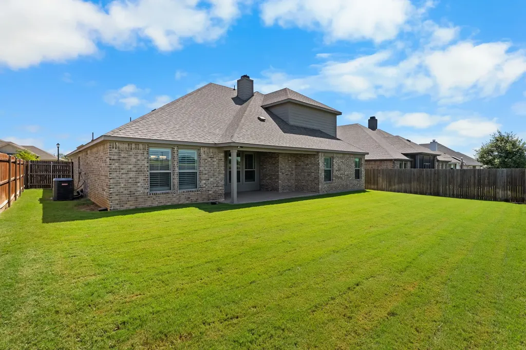 1801 Fabian Drive Waco TX 76712