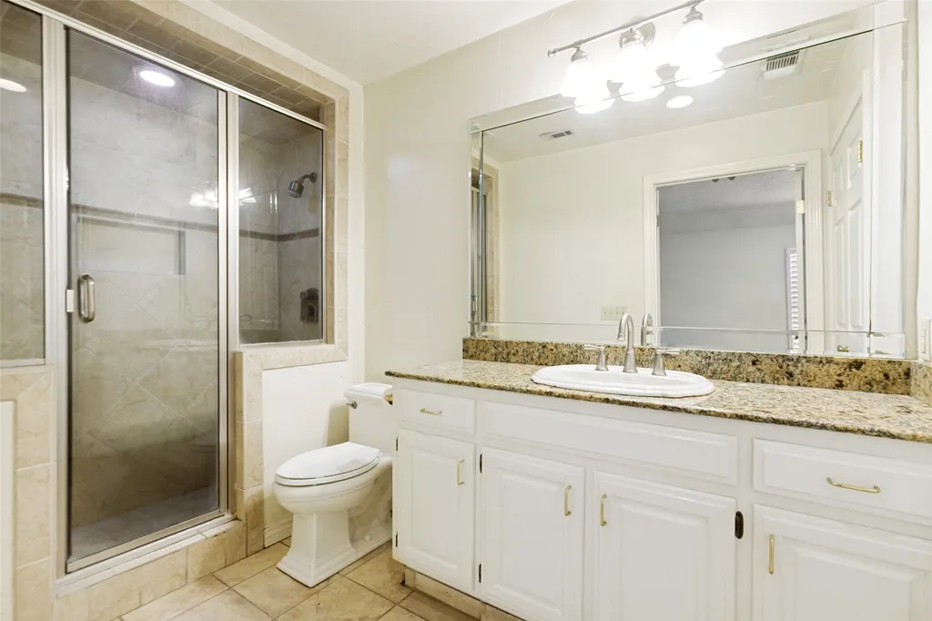 2901 Big Oaks Drive Garland TX 75044