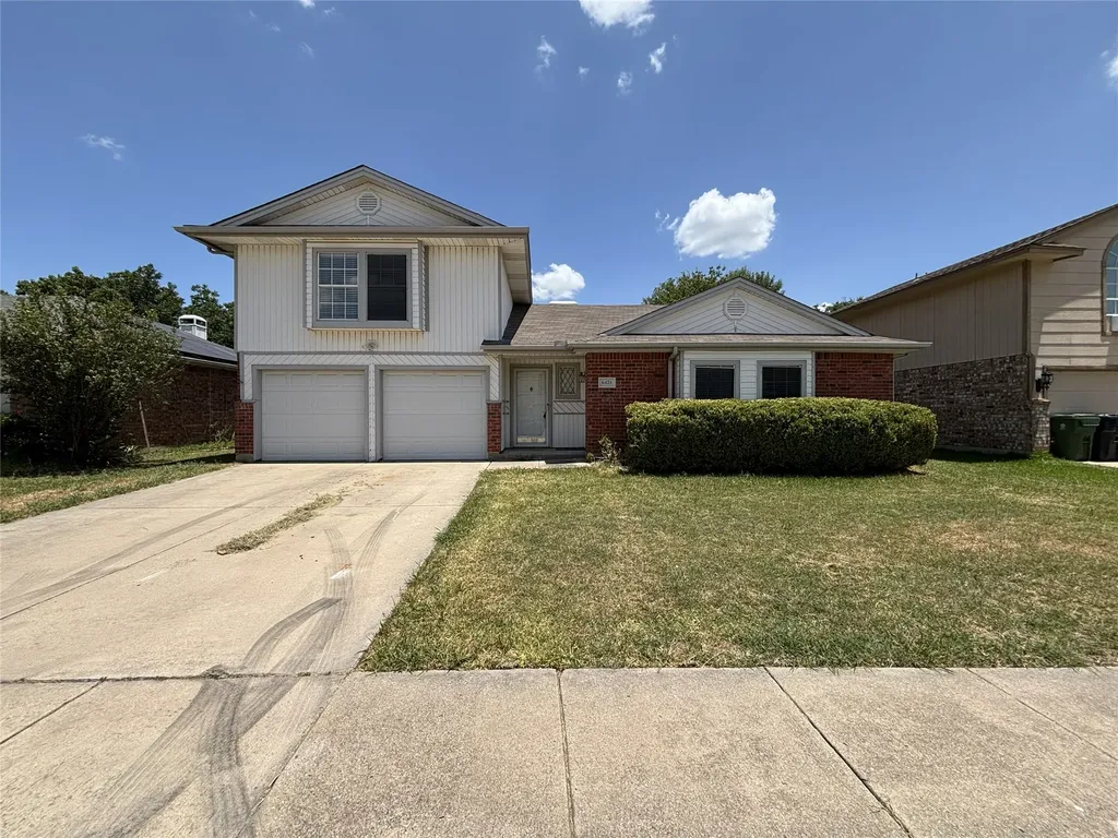 6421 Nellie Drive Arlington TX 76002