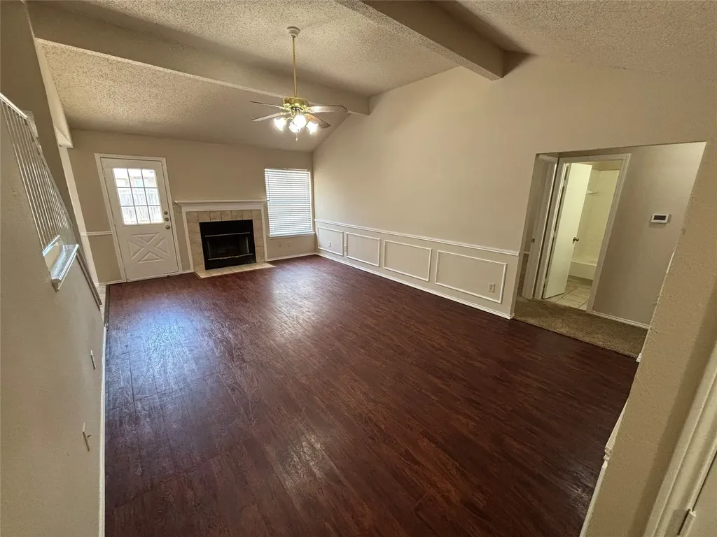 6421 Nellie Drive Arlington TX 76002