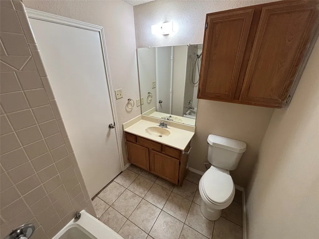 6421 Nellie Drive Arlington TX 76002