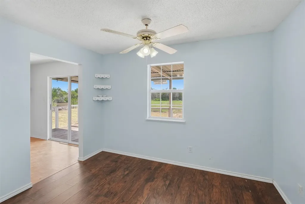 7801 Wd Court Lipan TX 76462