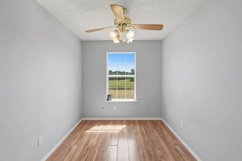 7801 Wd Court Lipan TX 76462