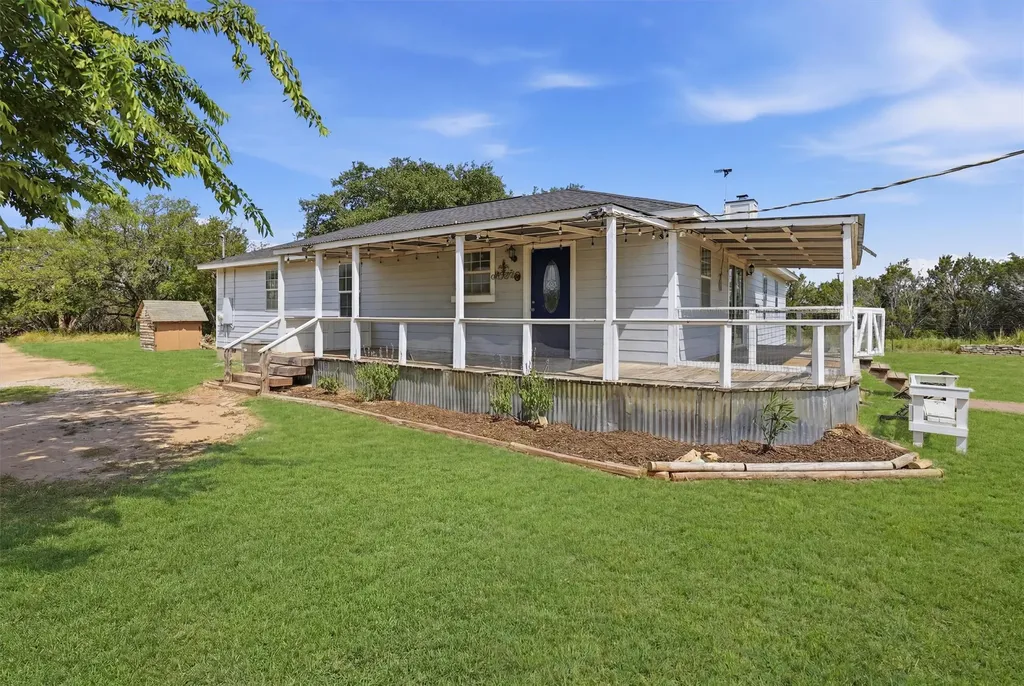 7801 Wd Court Lipan TX 76462