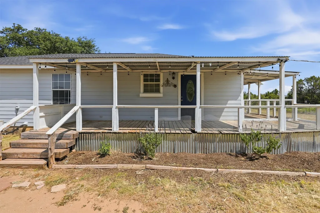 7801 Wd Court Lipan TX 76462