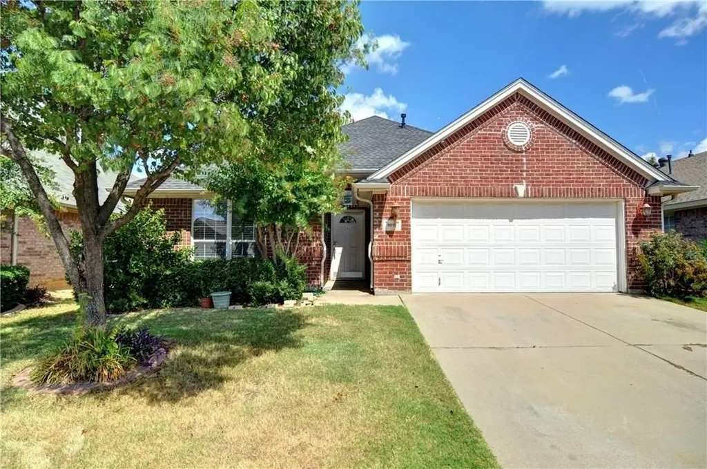 9091 River Trails Boulevard Fort Worth TX 76118