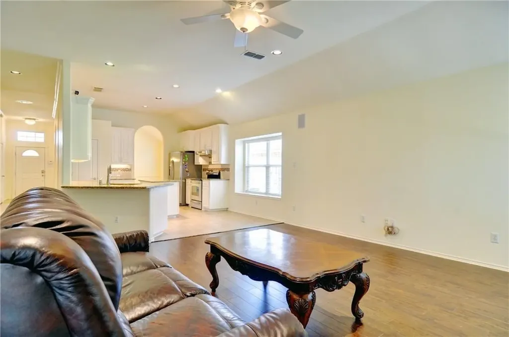 9091 River Trails Boulevard Fort Worth TX 76118