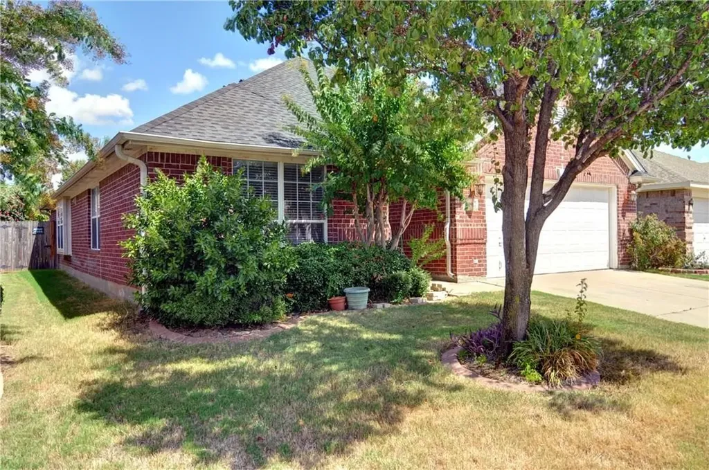 9091 River Trails Boulevard Fort Worth TX 76118