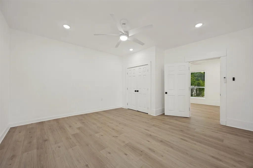 404 S Pearl Street Trenton TX 75490