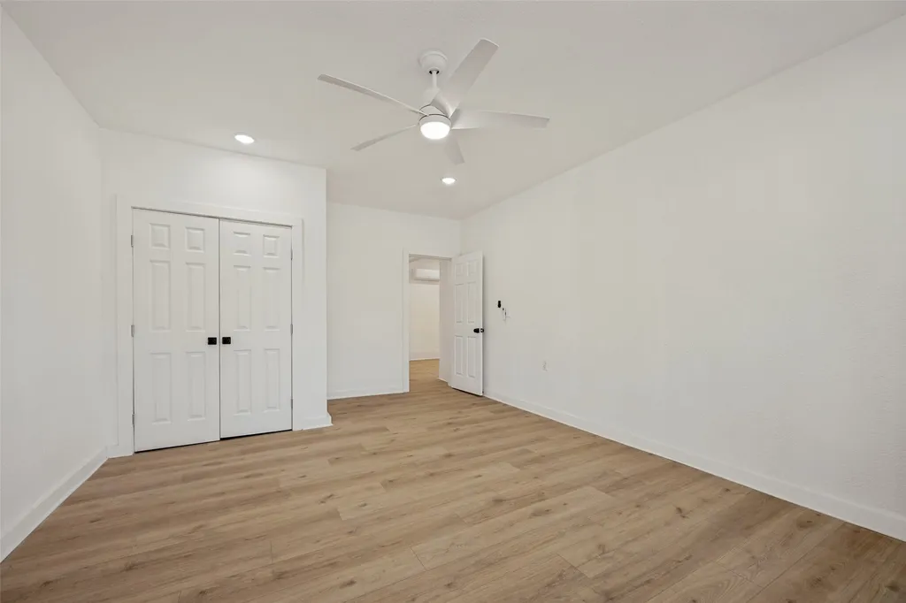 404 S Pearl Street Trenton TX 75490