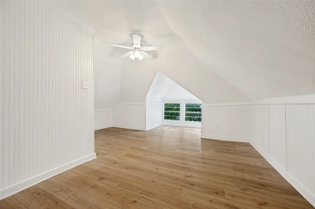 404 S Pearl Street Trenton TX 75490