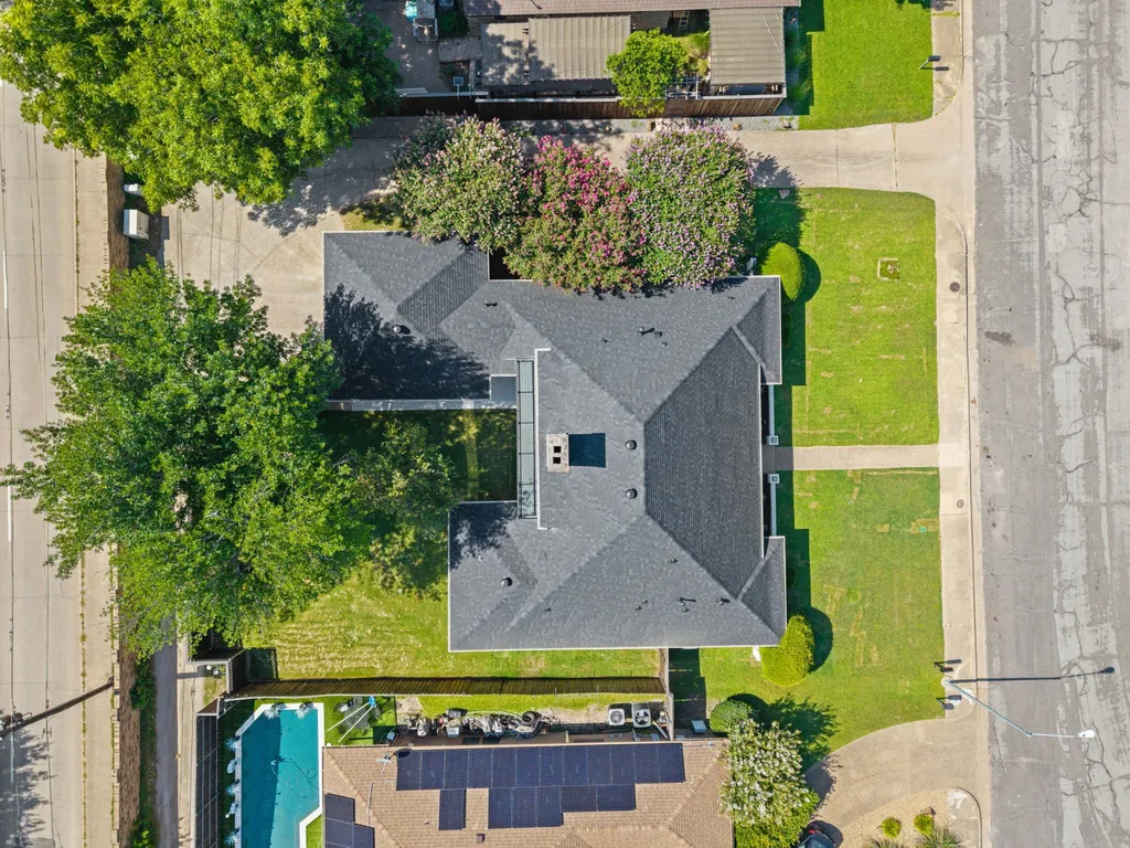 9406 Hilldale Drive Dallas TX 75231