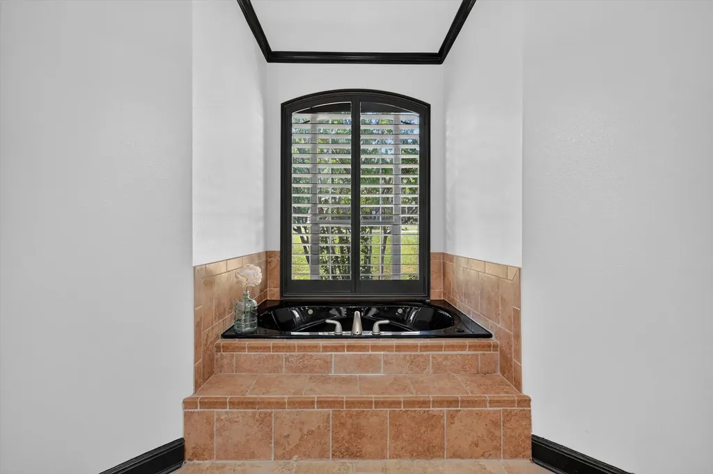 308 W Aurora Vista Trail Aurora TX 76078