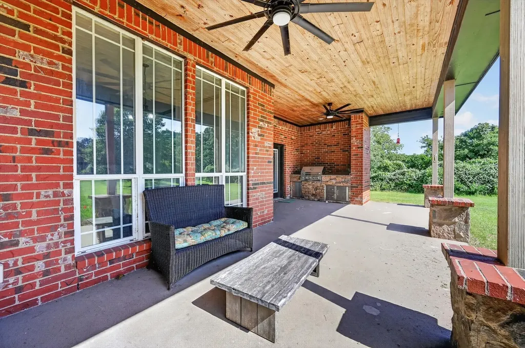 308 W Aurora Vista Trail Aurora TX 76078