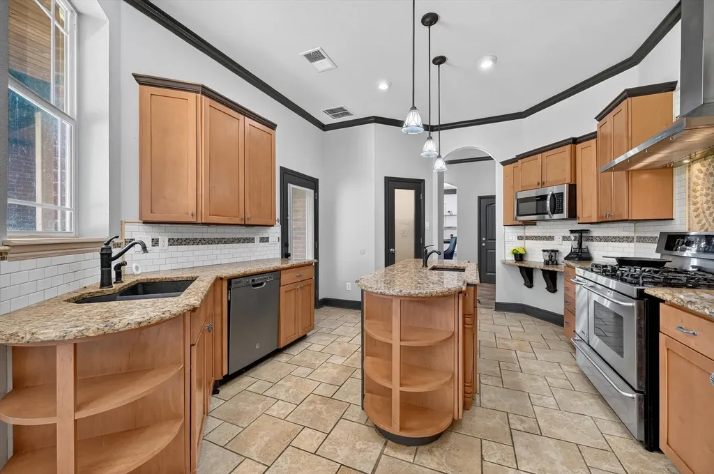 308 W Aurora Vista Trail Aurora TX 76078
