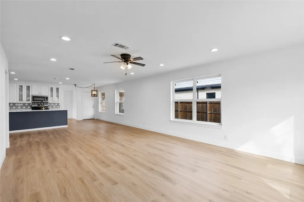 3309 Tennessee Avenue Dallas TX 75224
