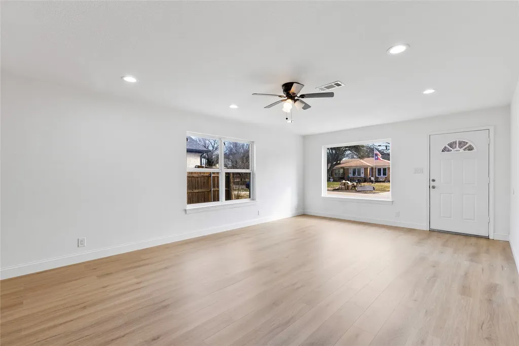 3309 Tennessee Avenue Dallas TX 75224