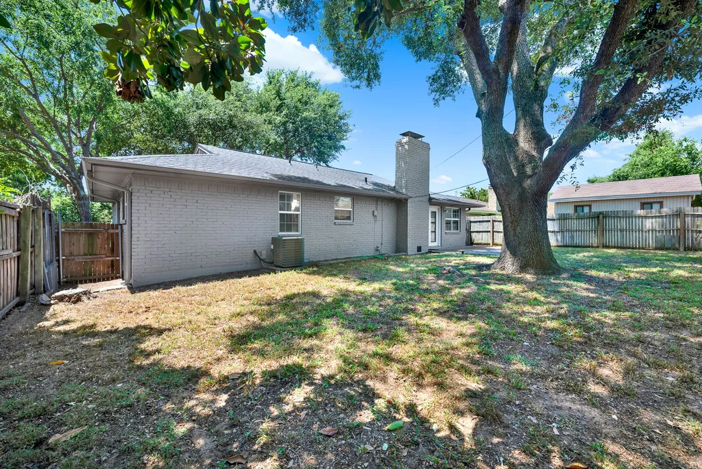 2309 Indian Creek Drive Irving TX 75060