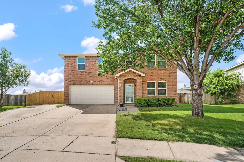 5120 Blue Quartz Road Fort Worth TX 76179