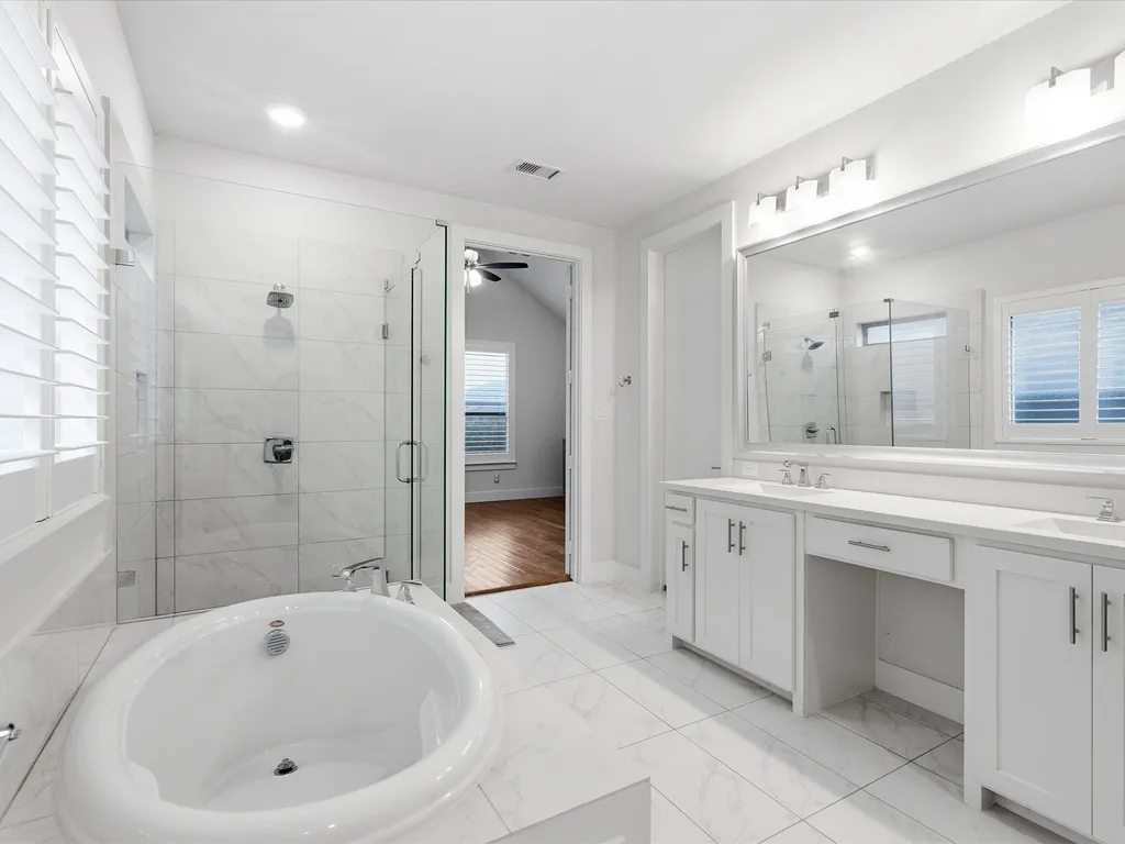 4528 Sir Craig Drive Carrollton TX 75010