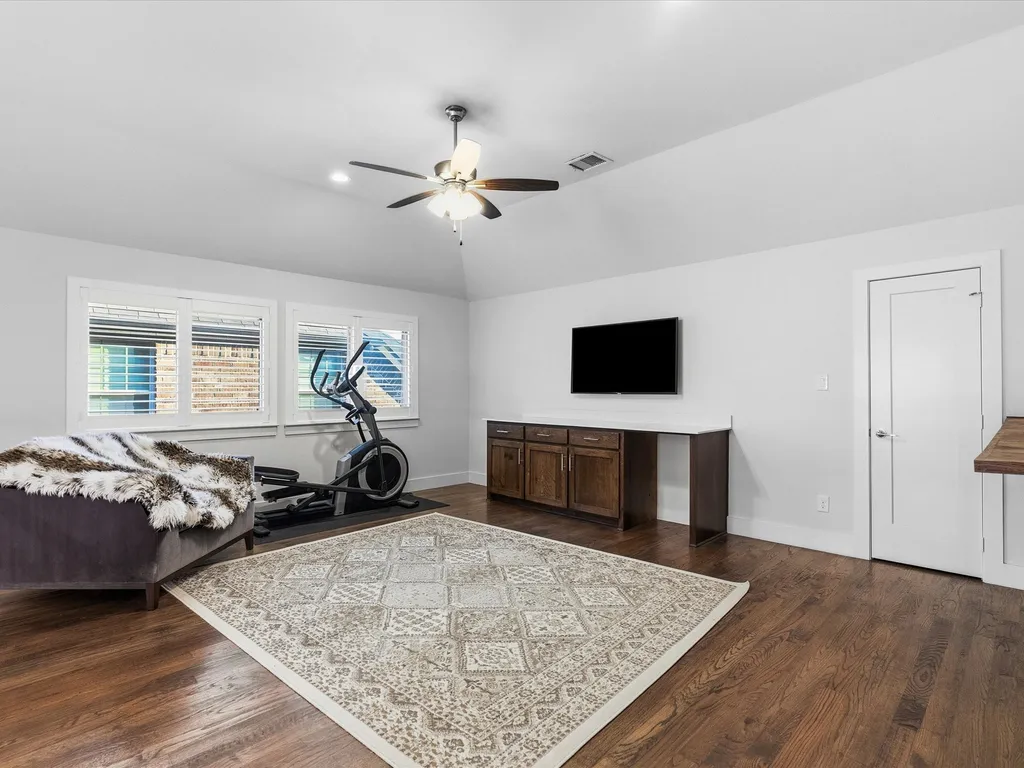 4528 Sir Craig Drive Carrollton TX 75010