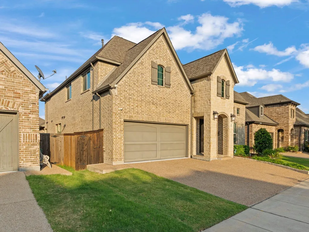 4528 Sir Craig Drive Carrollton TX 75010