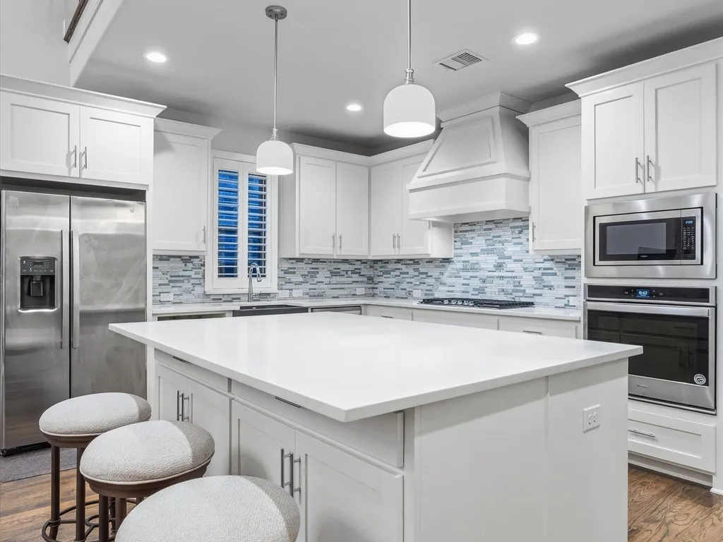 4528 Sir Craig Drive Carrollton TX 75010