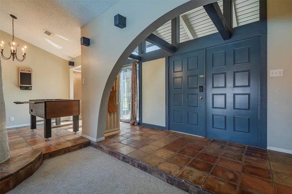 3711 Blue Trace Lane Farmers Branch TX 75244