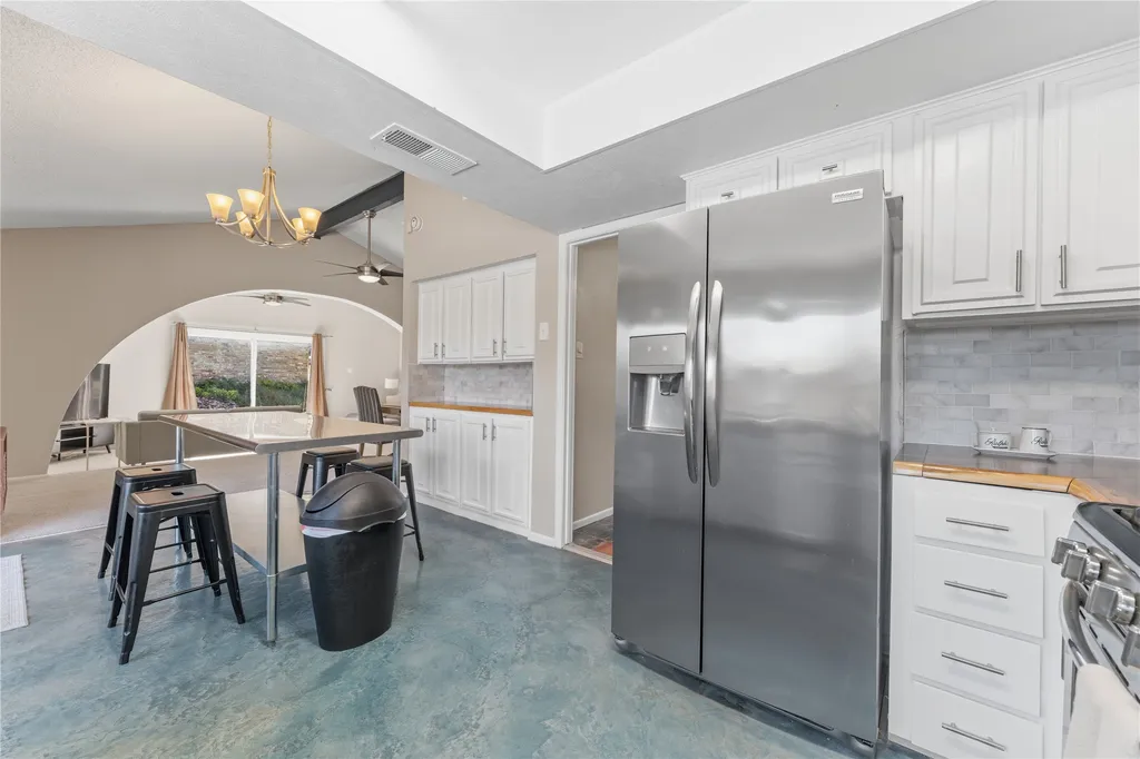 3711 Blue Trace Lane Farmers Branch TX 75244