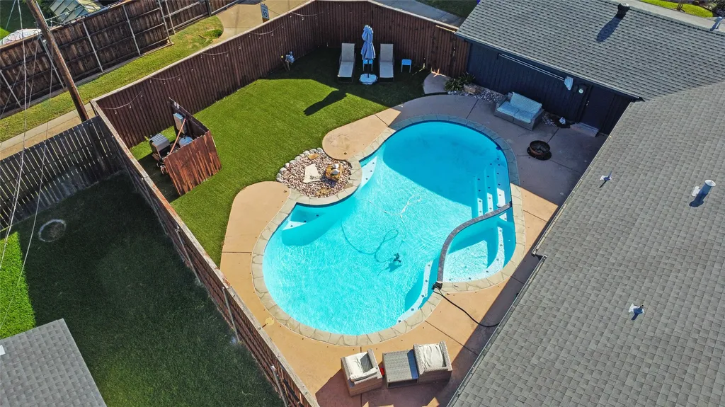 3711 Blue Trace Lane Farmers Branch TX 75244