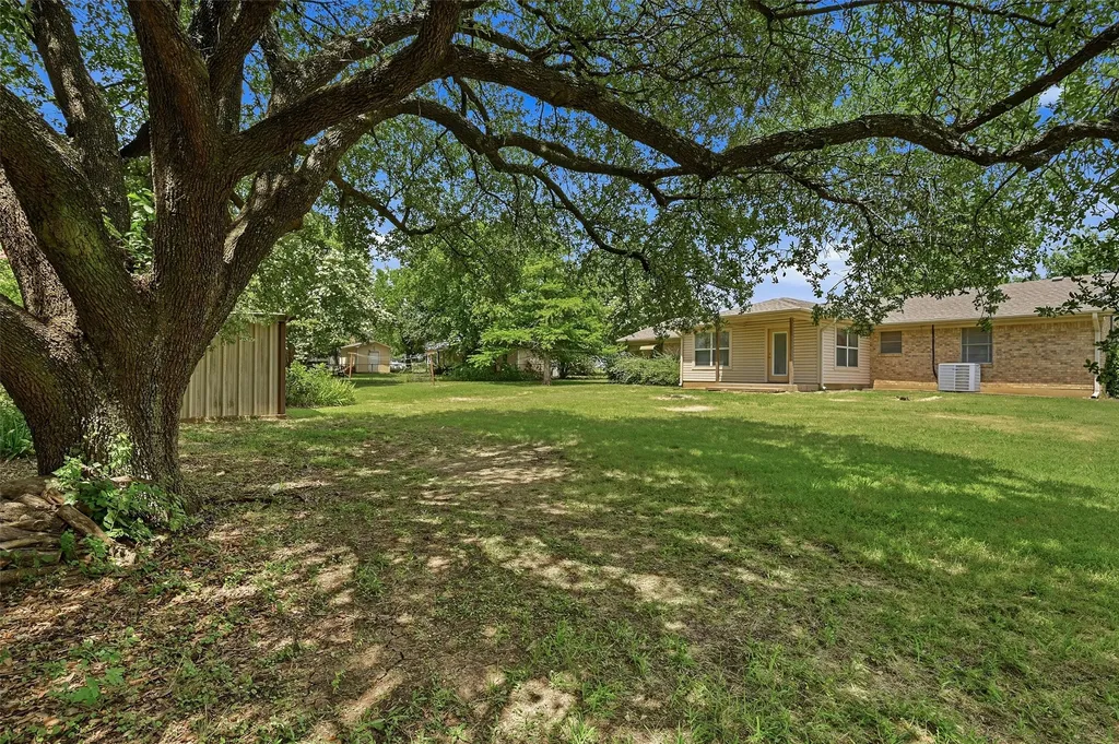 3751 Highway 289 Dorchester TX 75459