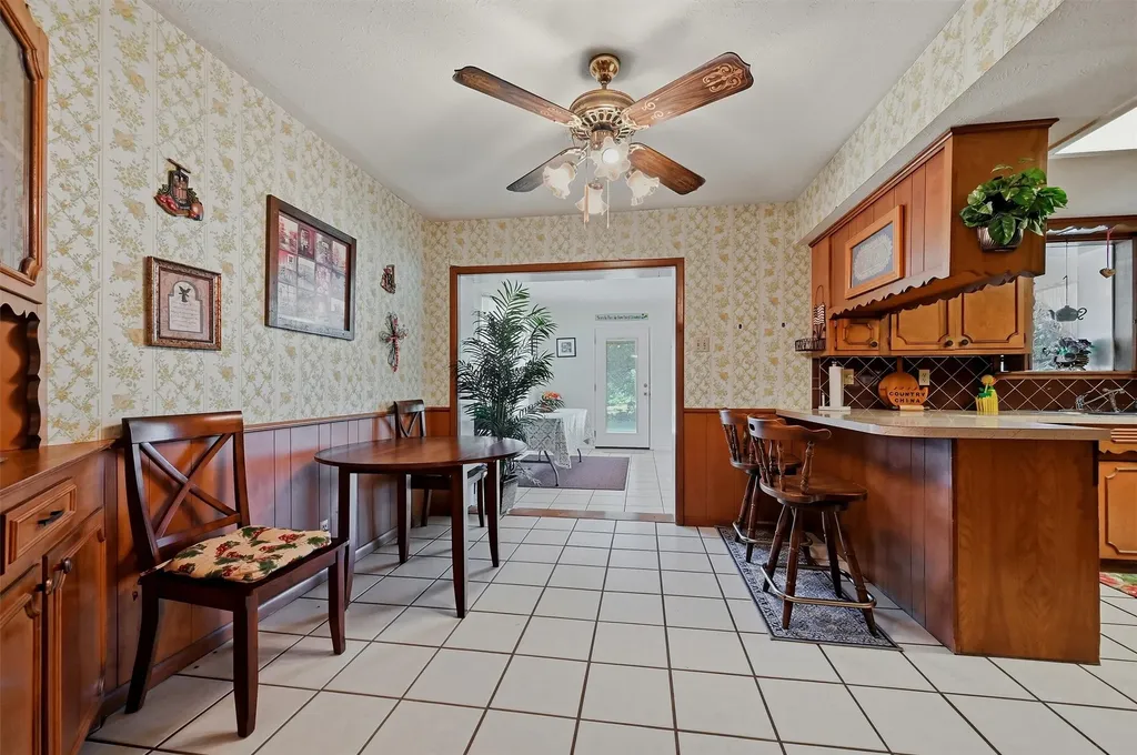 3751 Highway 289 Dorchester TX 75459