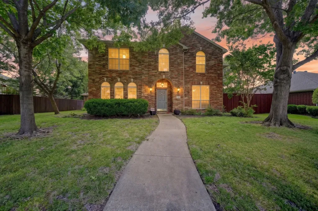 905 Hampstead Drive Mesquite TX 75181