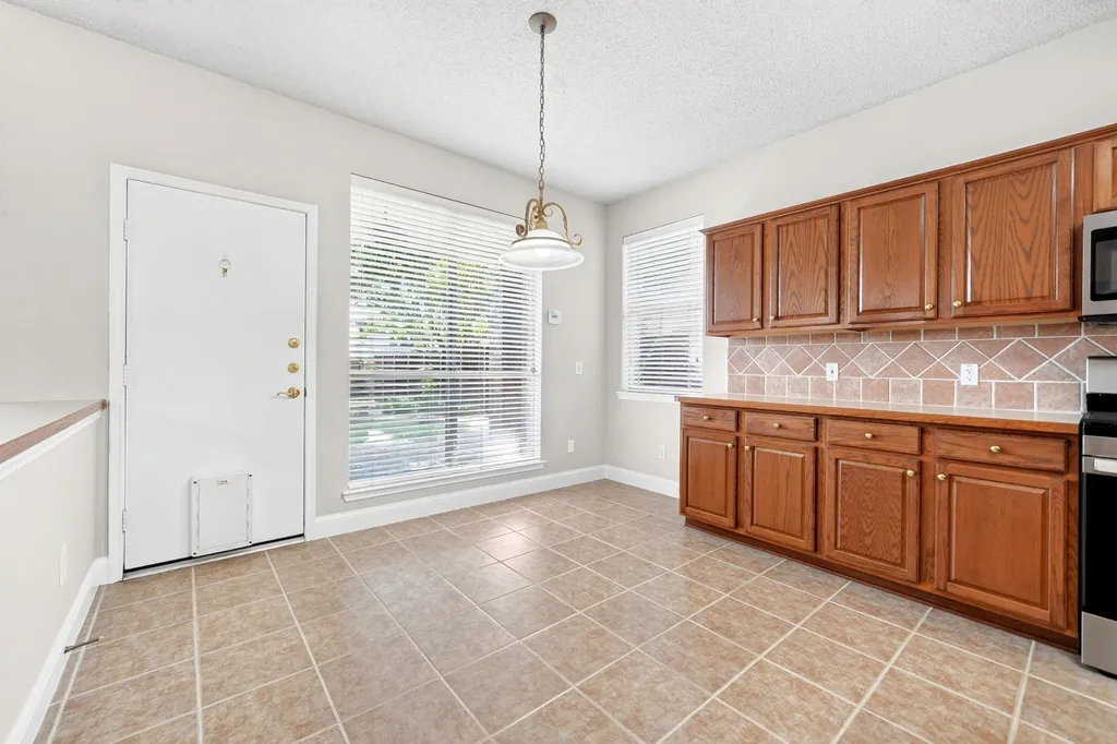 905 Hampstead Drive Mesquite TX 75181