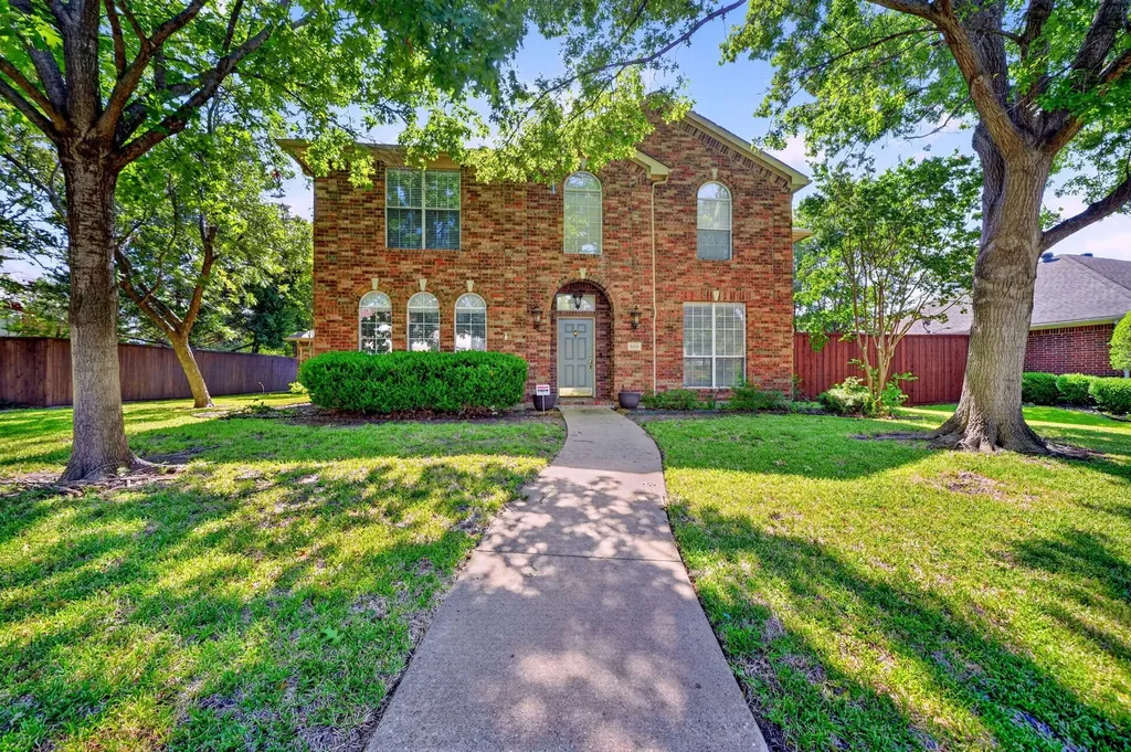 905 Hampstead Drive Mesquite TX 75181