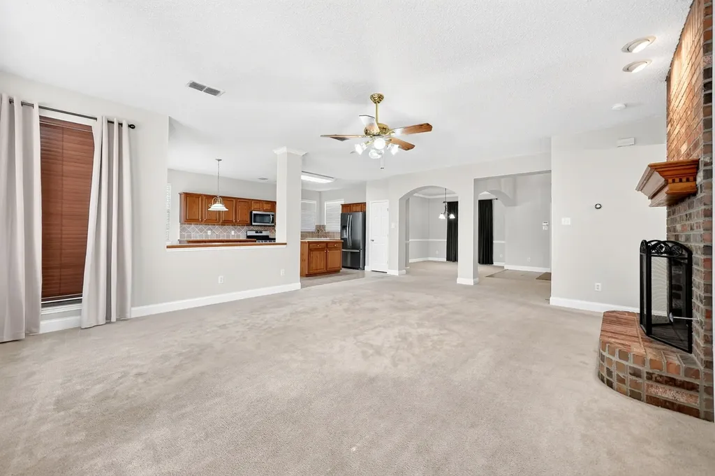 905 Hampstead Drive Mesquite TX 75181