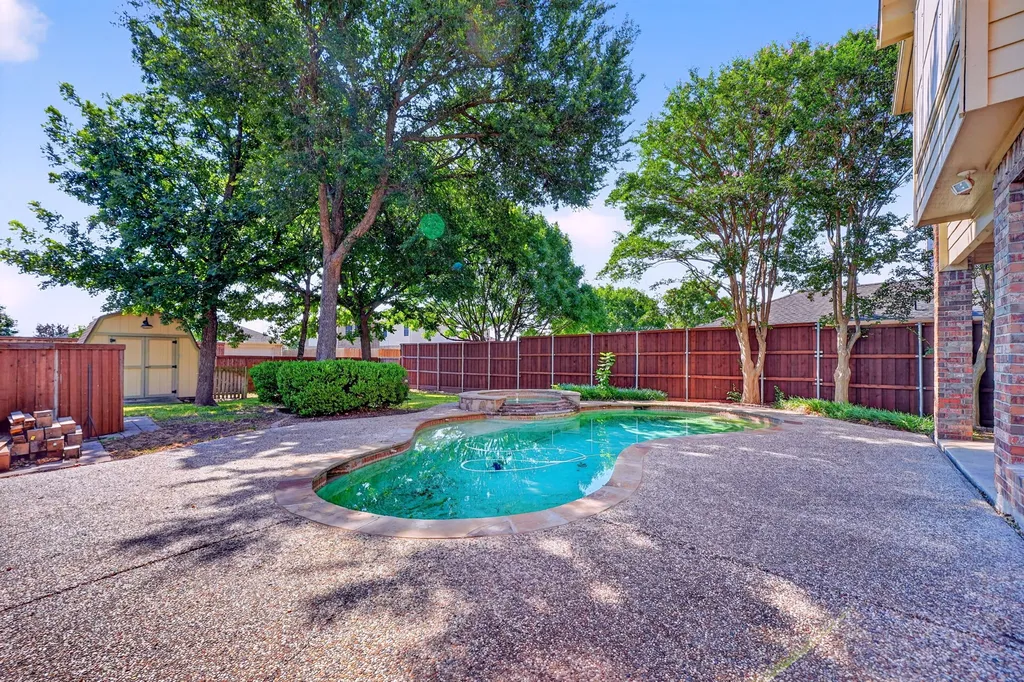 905 Hampstead Drive Mesquite TX 75181