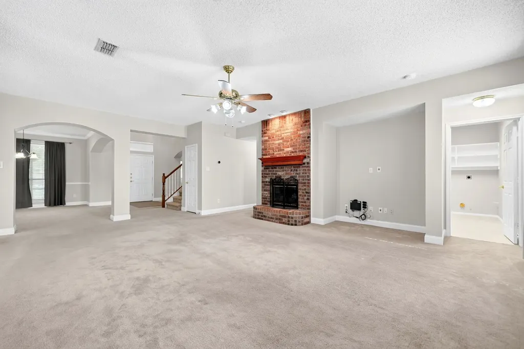 905 Hampstead Drive Mesquite TX 75181
