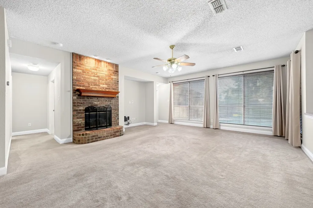 905 Hampstead Drive Mesquite TX 75181