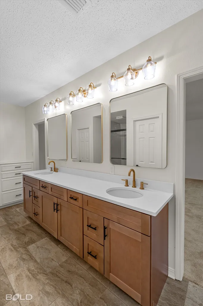 13695 Four Forks Road Keithville LA 71047