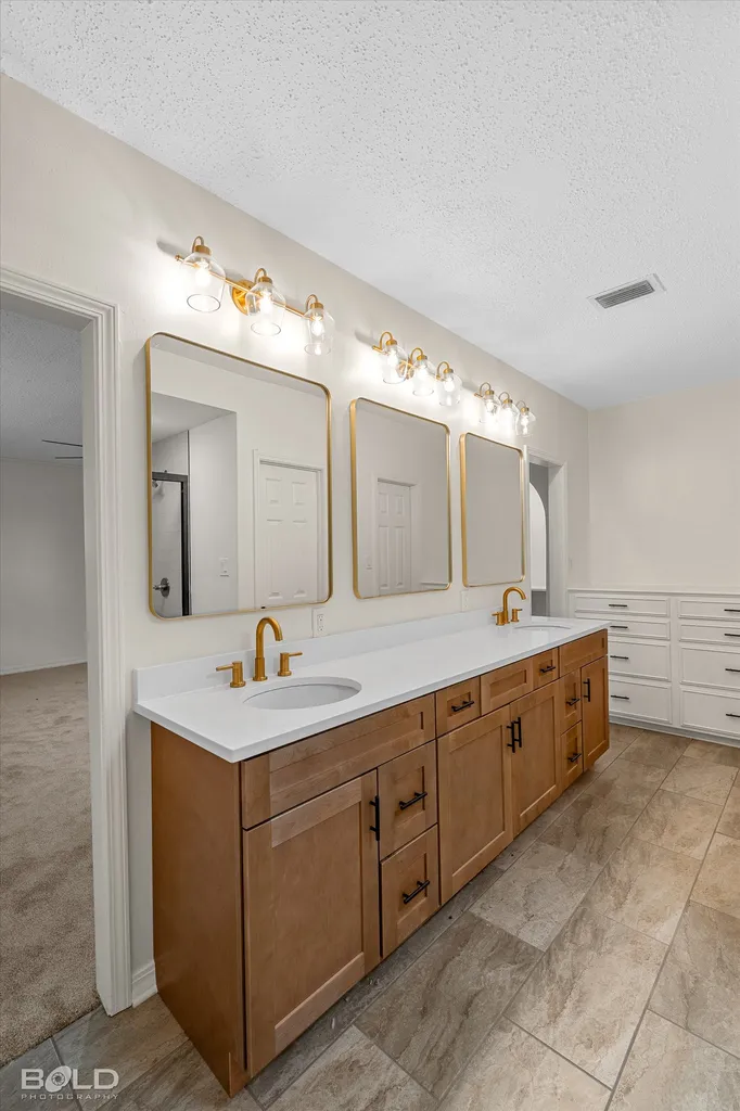 13695 Four Forks Road Keithville LA 71047