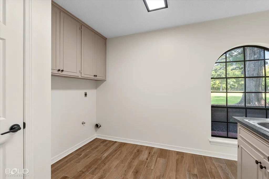13695 Four Forks Road Keithville LA 71047