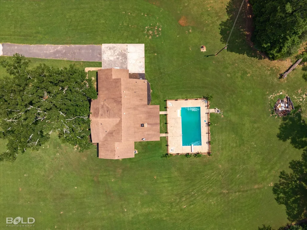 13695 Four Forks Road Keithville LA 71047