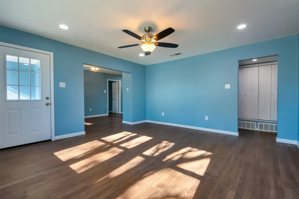 1701 Merrywood Way Gainesville TX 76240